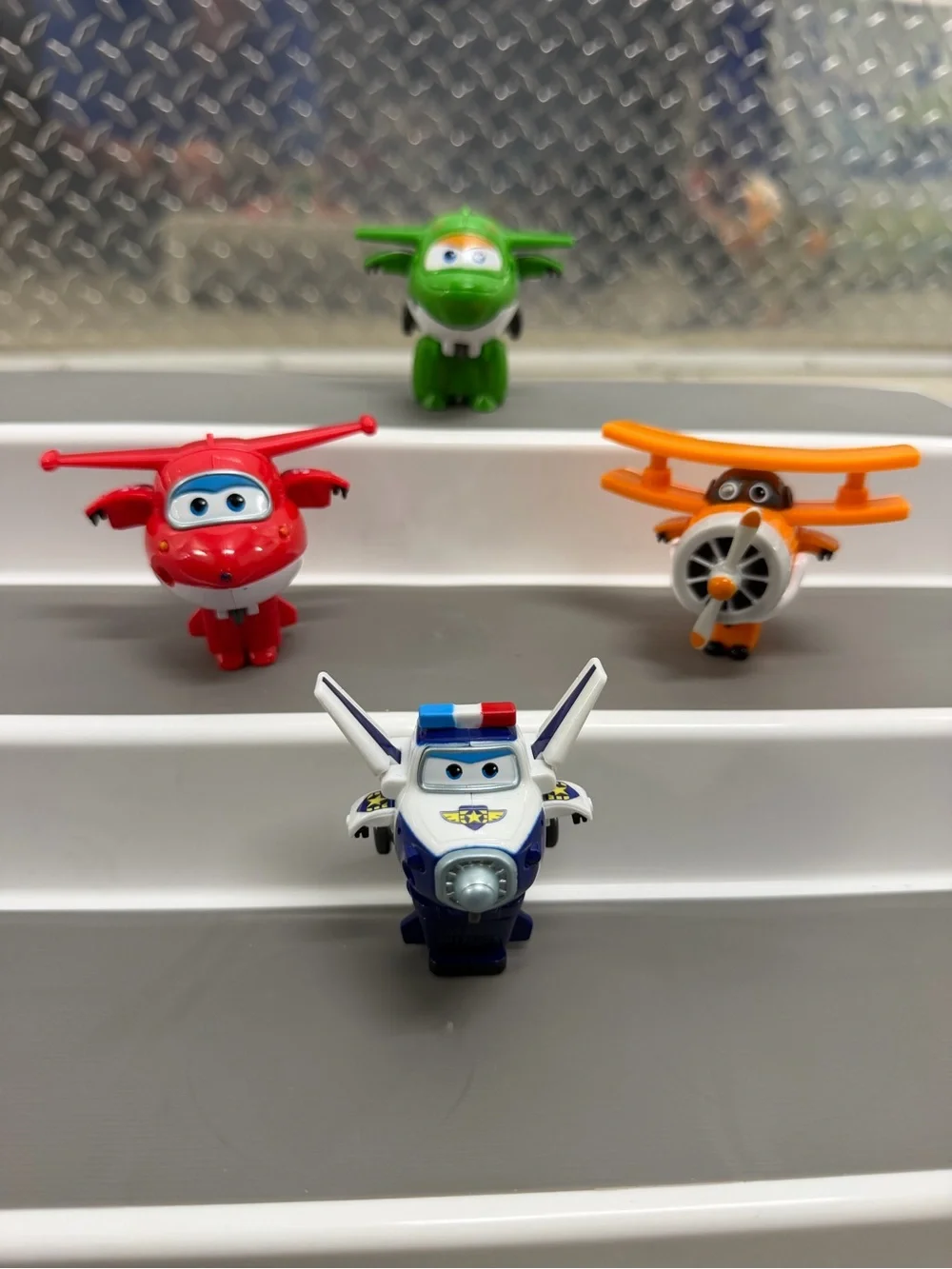 Super Wings Transforming Figures Lot Jett Donnie Mira Paul Airplane Robot